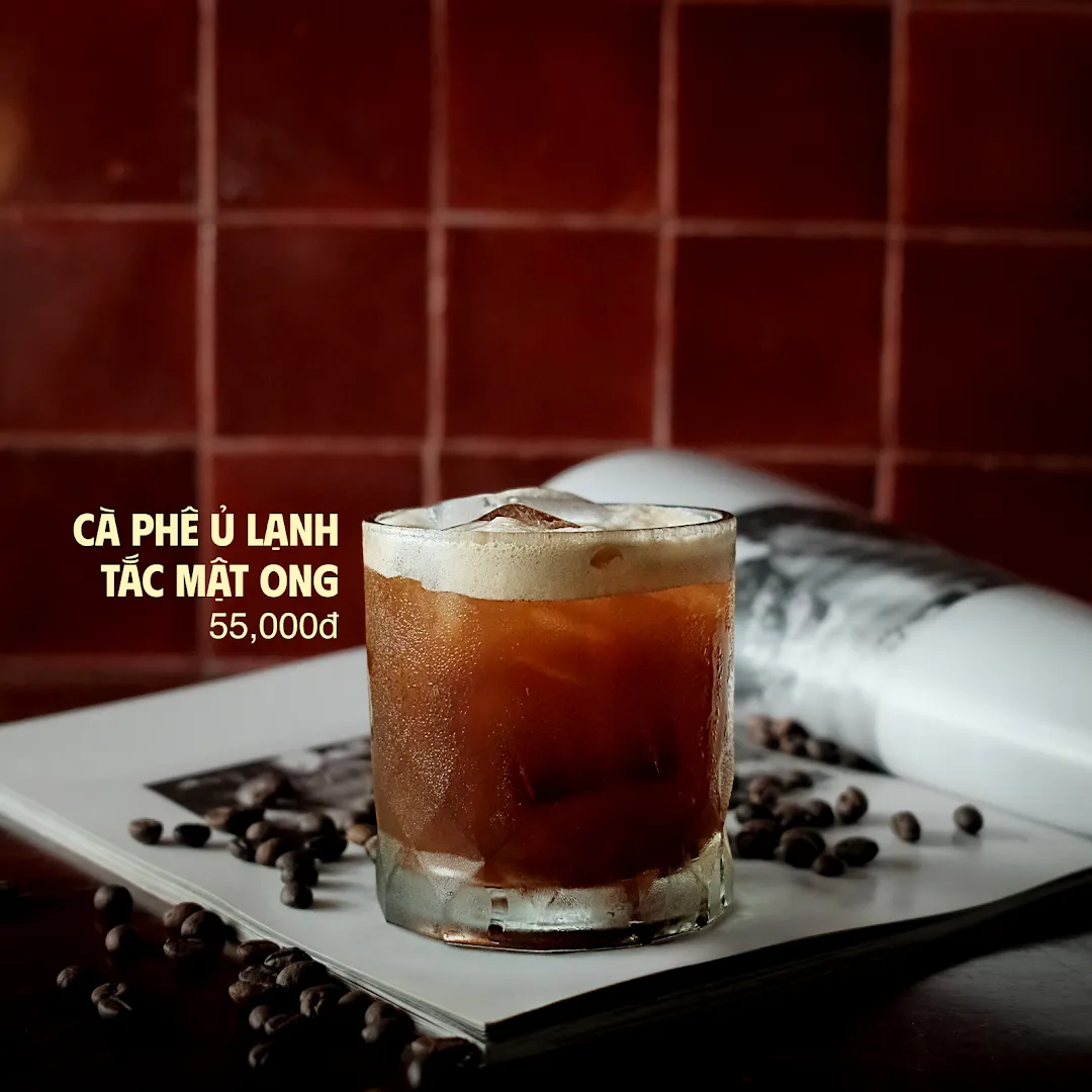 Cà phê ủ lạnh tắc mật ong, giá 55.000đ